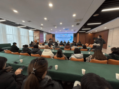 共话校园食物平安 营口校方及家长代表走进益海